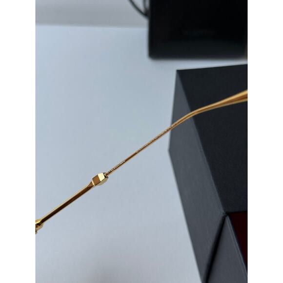 NEW Valentino V-Glassliner VLS118-A Gold Cat Eye Sunglasses - Picture 7 of 8